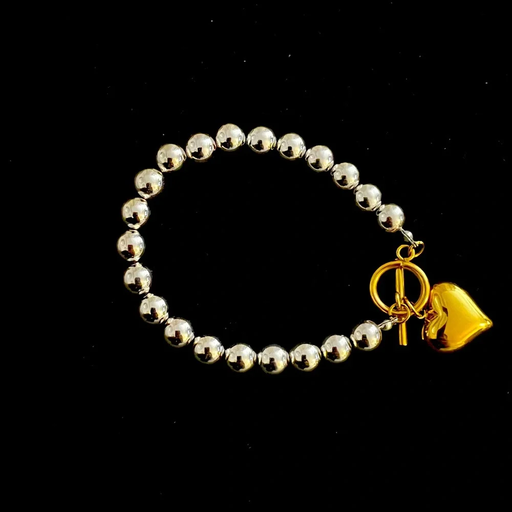 💛 Stainless Steel Beaded Bracelet with Heart Charm 💛